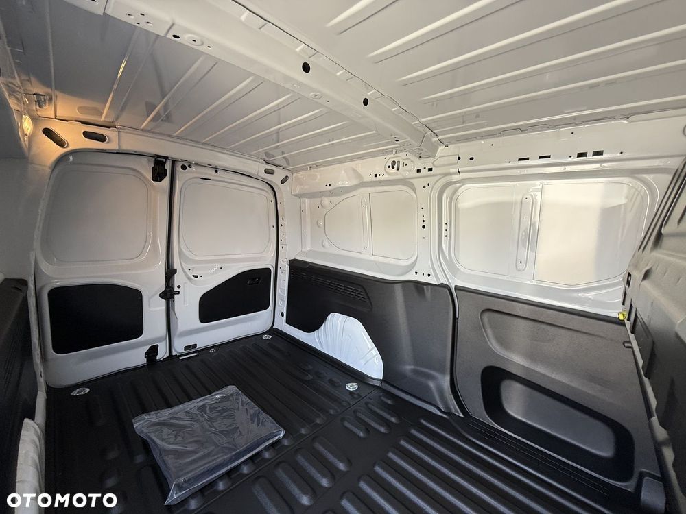 Peugeot Partner - 15