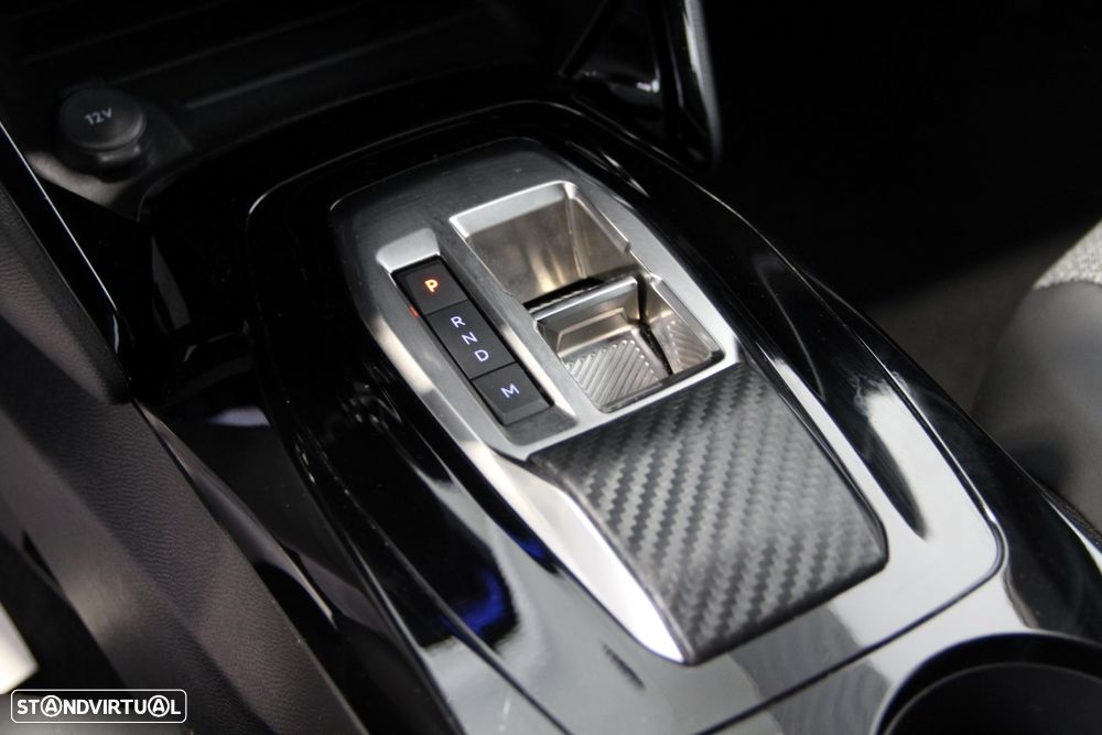 Peugeot 2008 1.2 Hybrid Allure e-DCS6 - 25