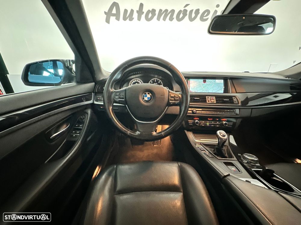 BMW 520 d Line Luxury - 22