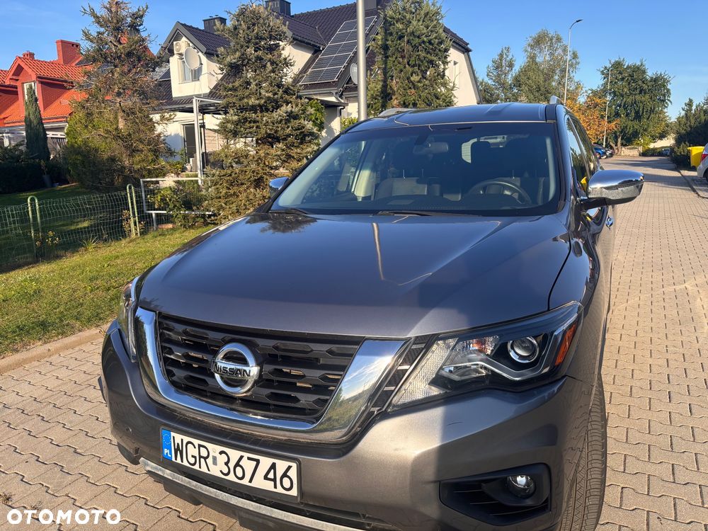 Nissan Pathfinder - 14