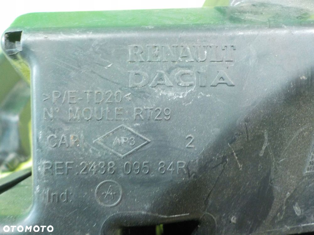 DACIA SANDERO II 1.2 B 13r HB 5D skrzynka bezpiecznikow 243809584R - 4