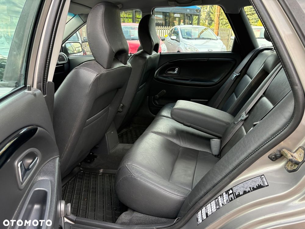 Volvo V40 1.9 D Classic Limited Edition Comfort - 23