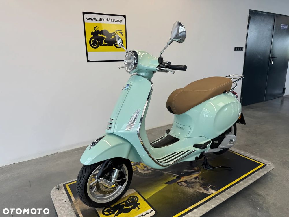 Piaggio Vespa - 4