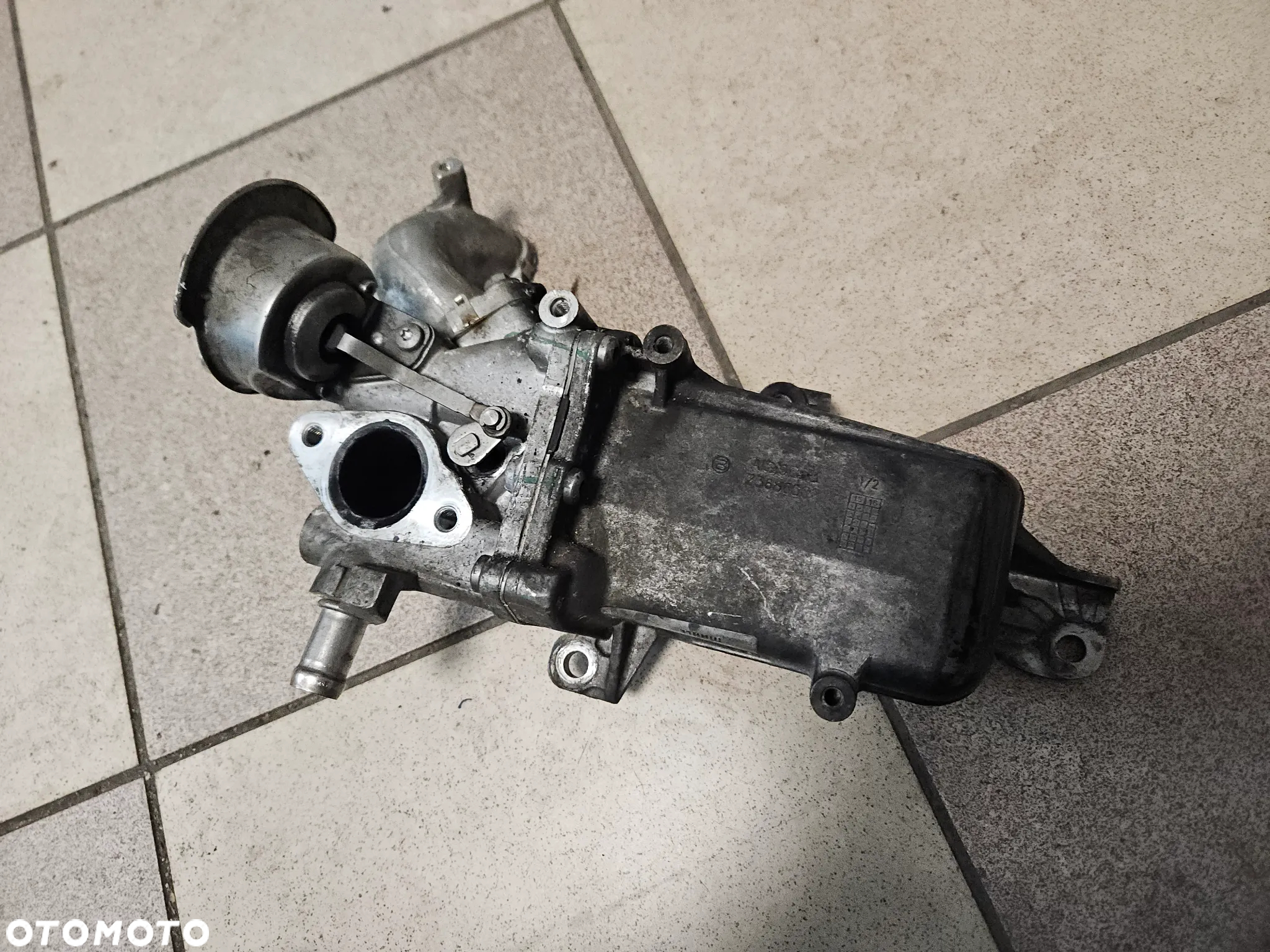 Zawór chłodniczka EGR Opel VIVARO Renault TRAFIC 1,6 DCI CDTI Biturbo 2016r 147357086R - 4