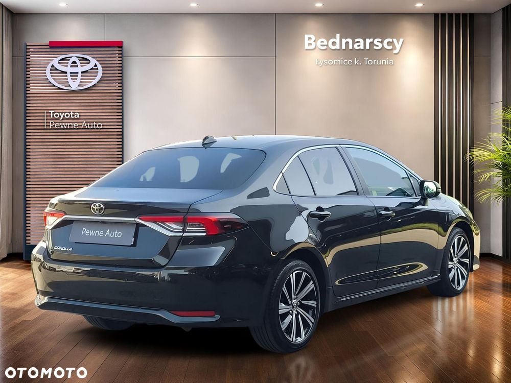Toyota Corolla - 5