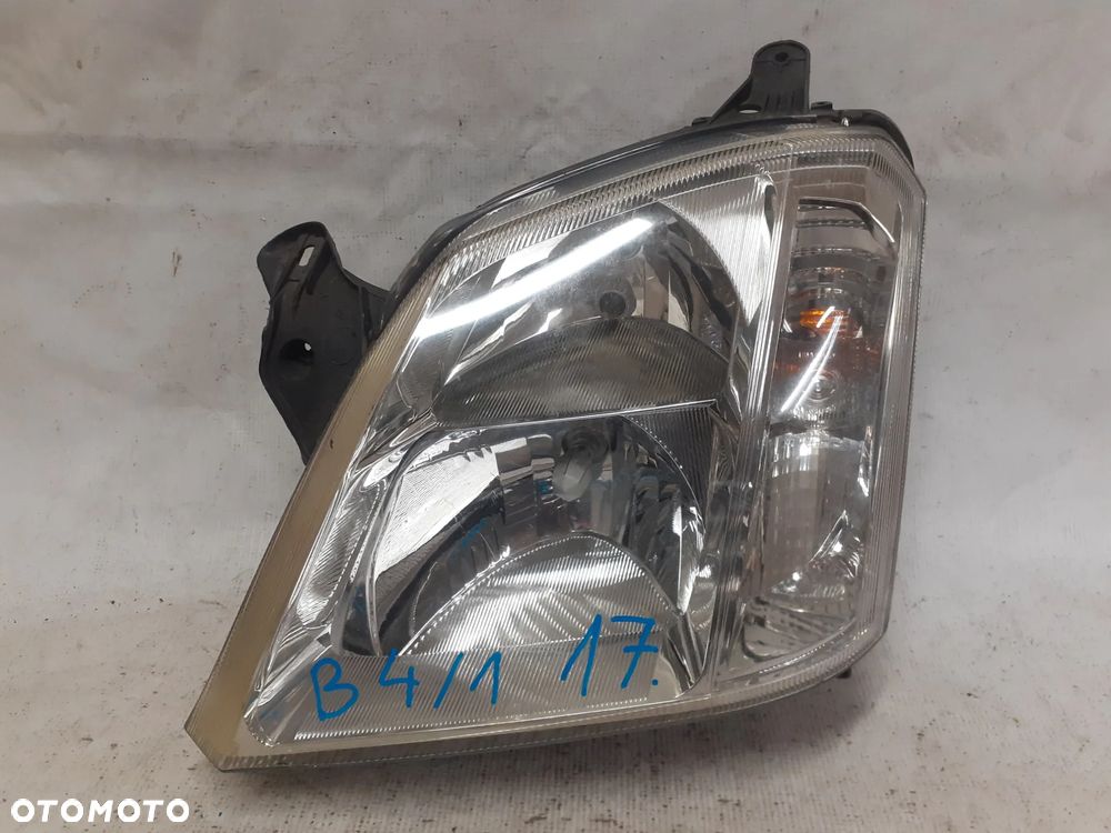 .  PRZOD PRZEDNIA LAMPA LEWA OPEL MERIVA A