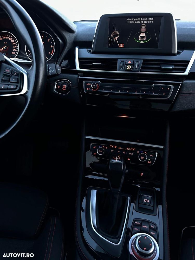 BMW Seria 2 218d Aut. Sport Line - 9