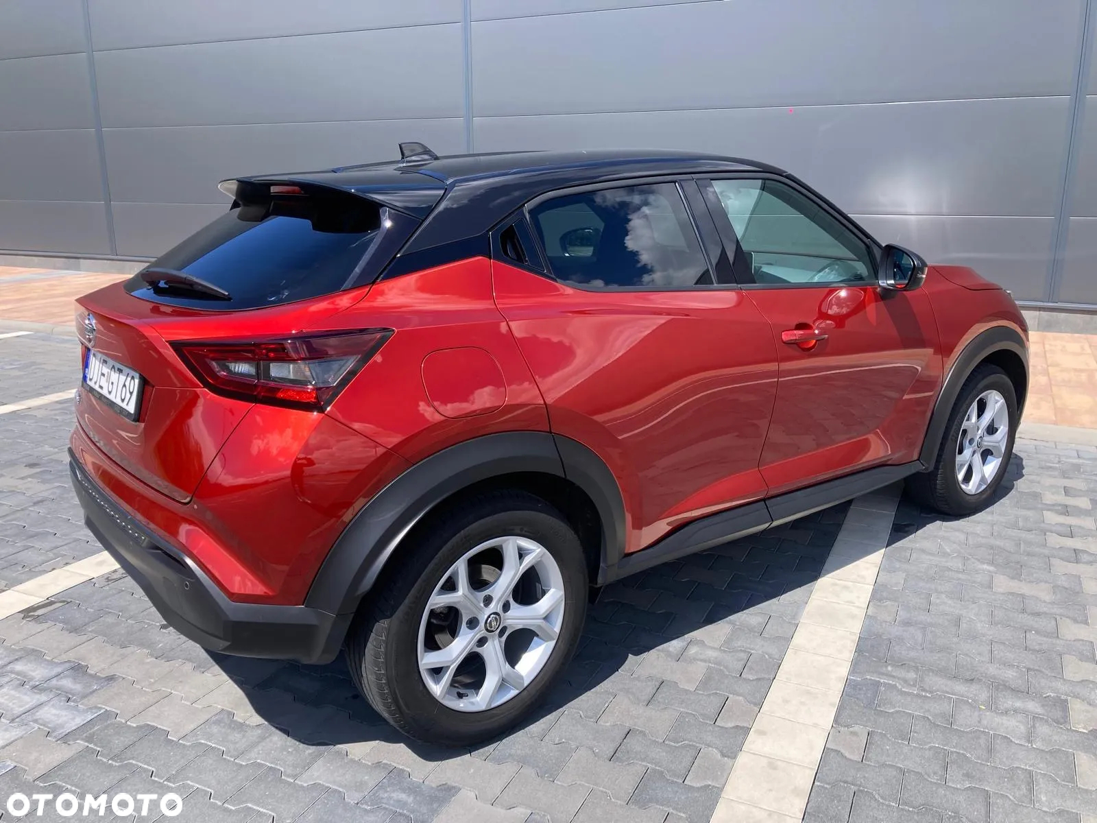 Nissan Juke 1.0 DIG-T N-Connecta - 9
