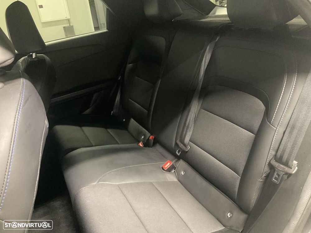 MG MG4 64 kWh Luxury - 6