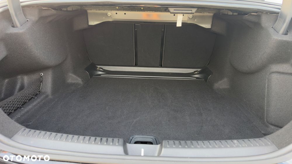 Mercedes-Benz Klasa E 220 d mHEV 4-Matic AMG 9G-Tronic - 20