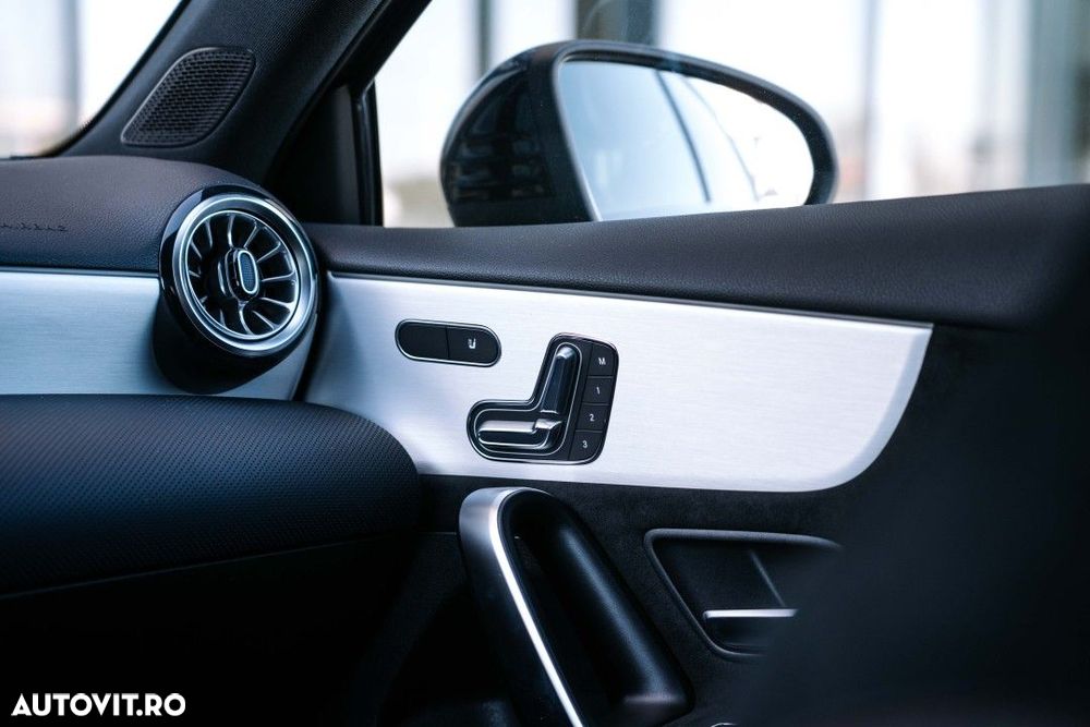 Mercedes-Benz A 220 - 12