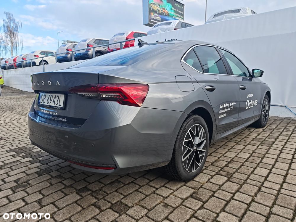 Skoda Octavia - 7