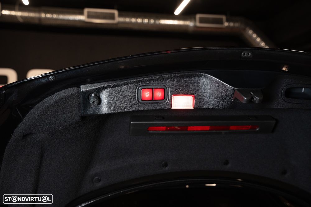 Mercedes-Benz C 63 AMG S - 37