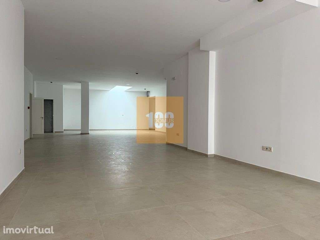 Loja nova no centro da Maia - Grande imagem: 5/25