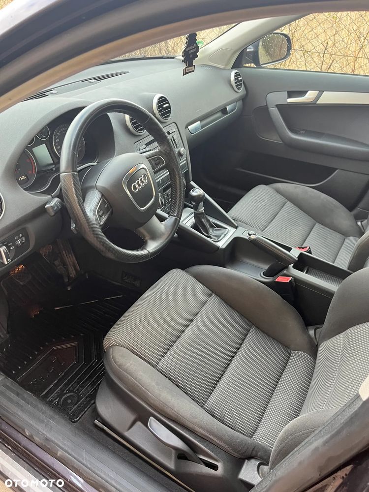 Audi A3 Sportback - 15