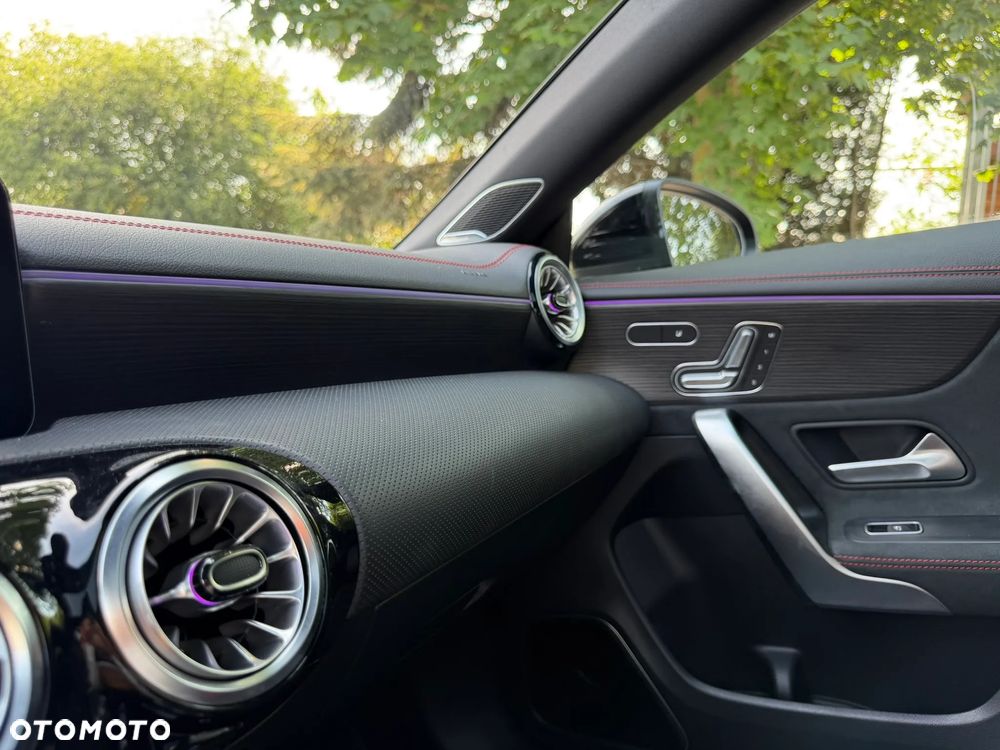 Mercedes-Benz CLA AMG 35 mHEV 4-Matic 8G-DCT - 36