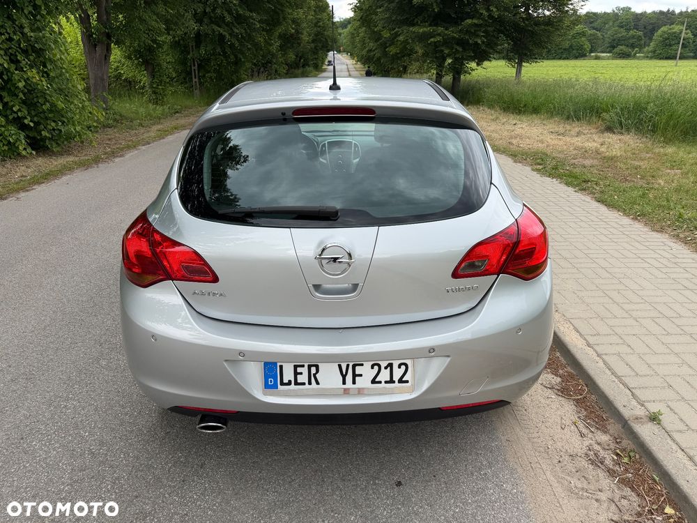 Opel Astra 1.4 Turbo - 14