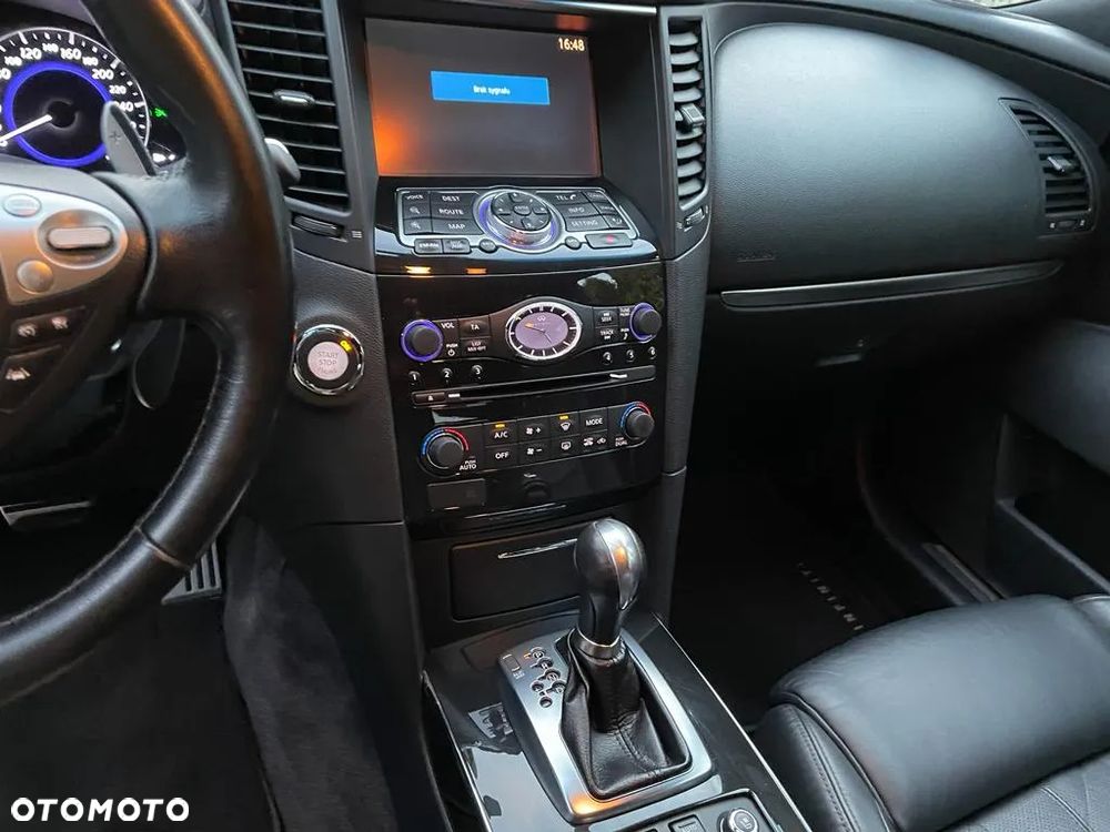 Infiniti QX70 5.0 S Premium - 10