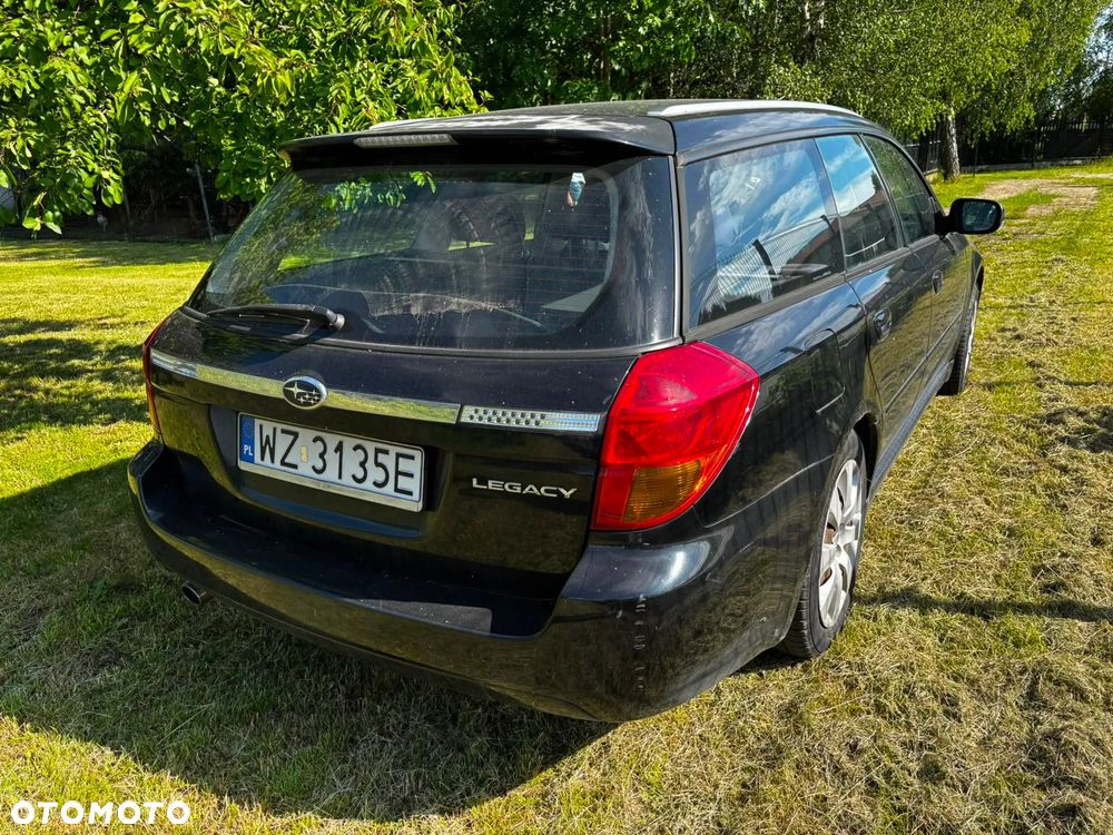 Subaru Legacy 2.0i MT - 1