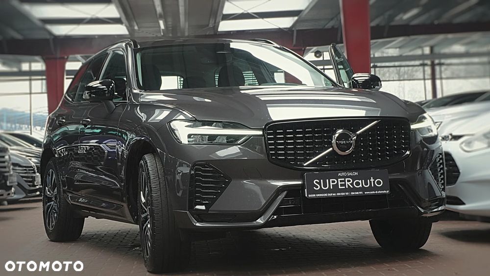 Volvo XC 60 B4 B Plus Dark - 3