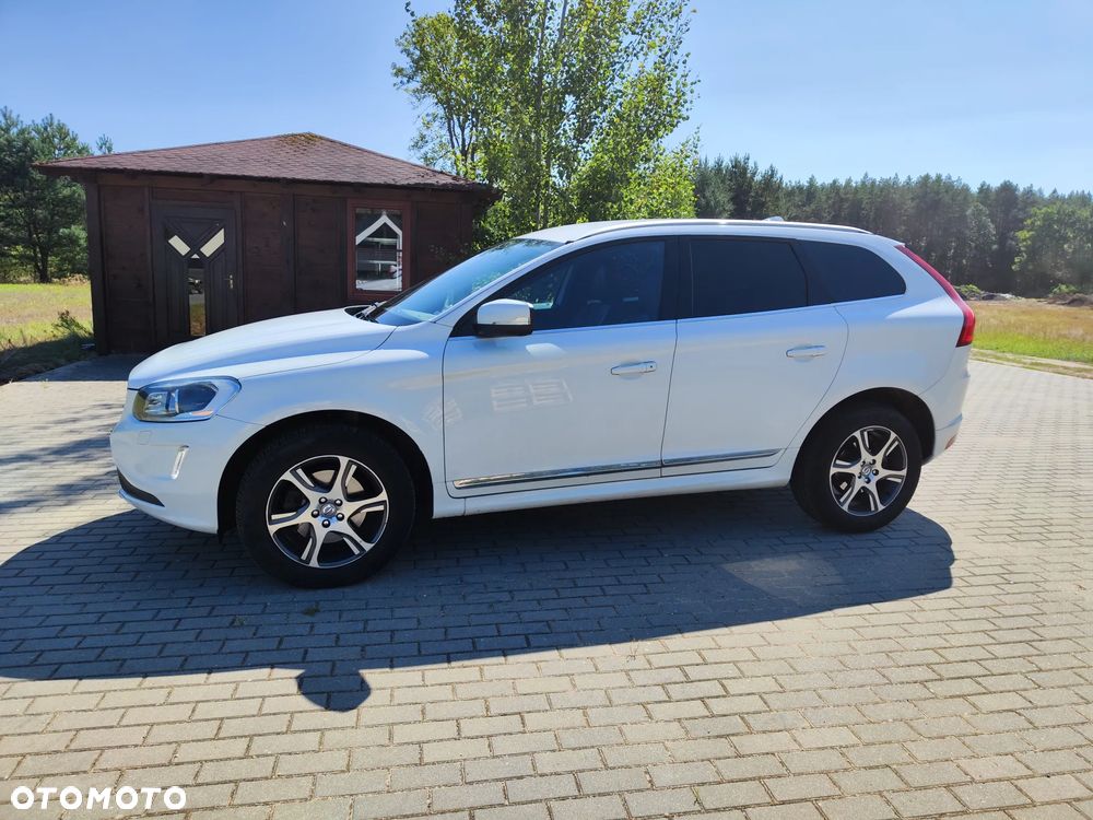 Volvo XC 60 D4 AWD Summum - 6