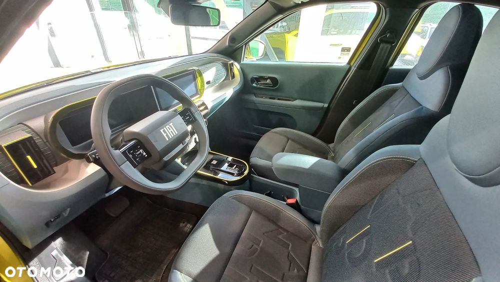 Fiat Grande Panda 1.2 mHEV Icon eDCT - 10
