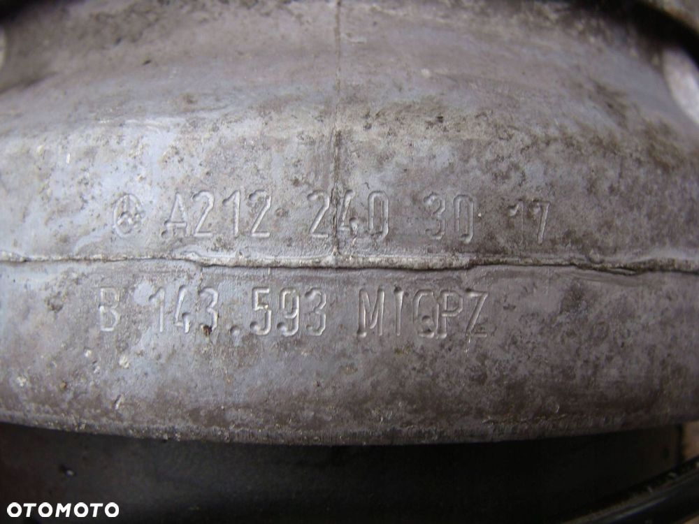 poduszka silnika mercedes e-klasa w212 a2122403017 - 4