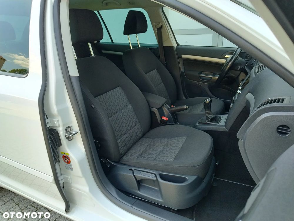 Skoda Octavia 2.0 TDI DPF Team Edition - 11