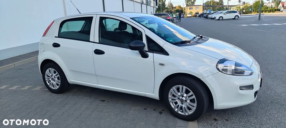 Fiat Punto Evo 1.4 8V Estiva Blue&Me - 5