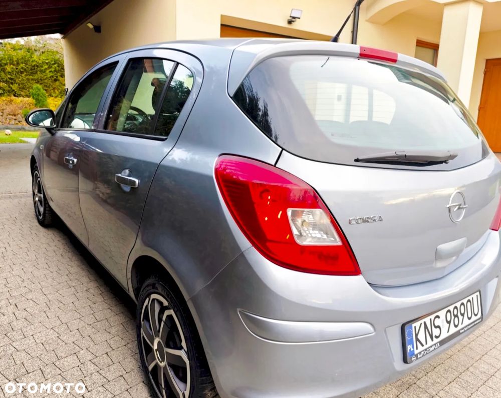 Opel Corsa 1.2 16V Color Edition - 10