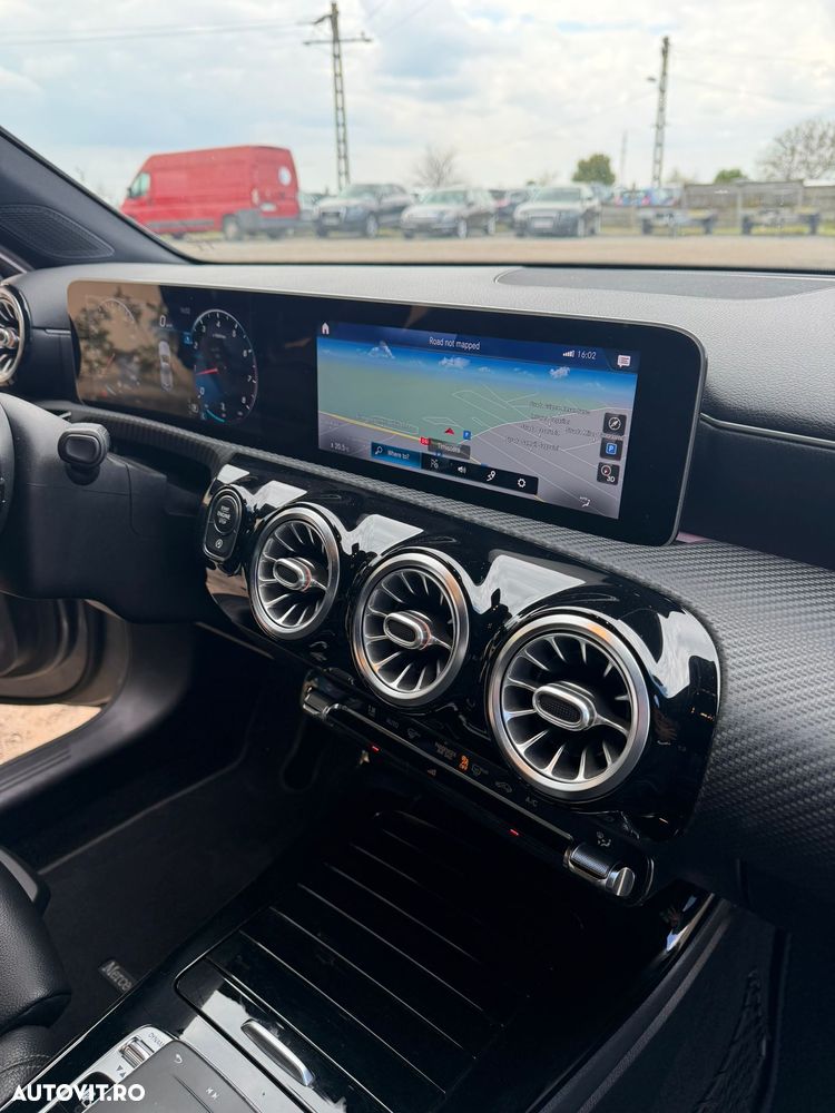 Mercedes-Benz A 180 - 9