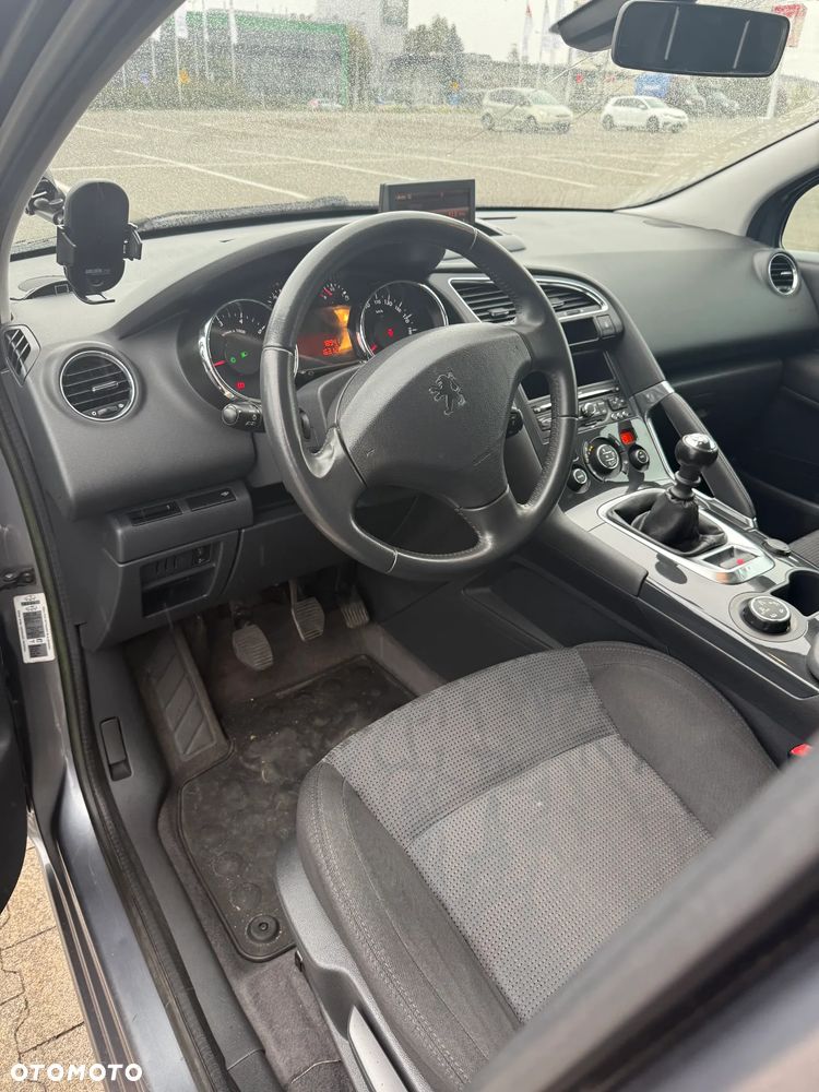 Peugeot 3008 1.6 Premium - 9