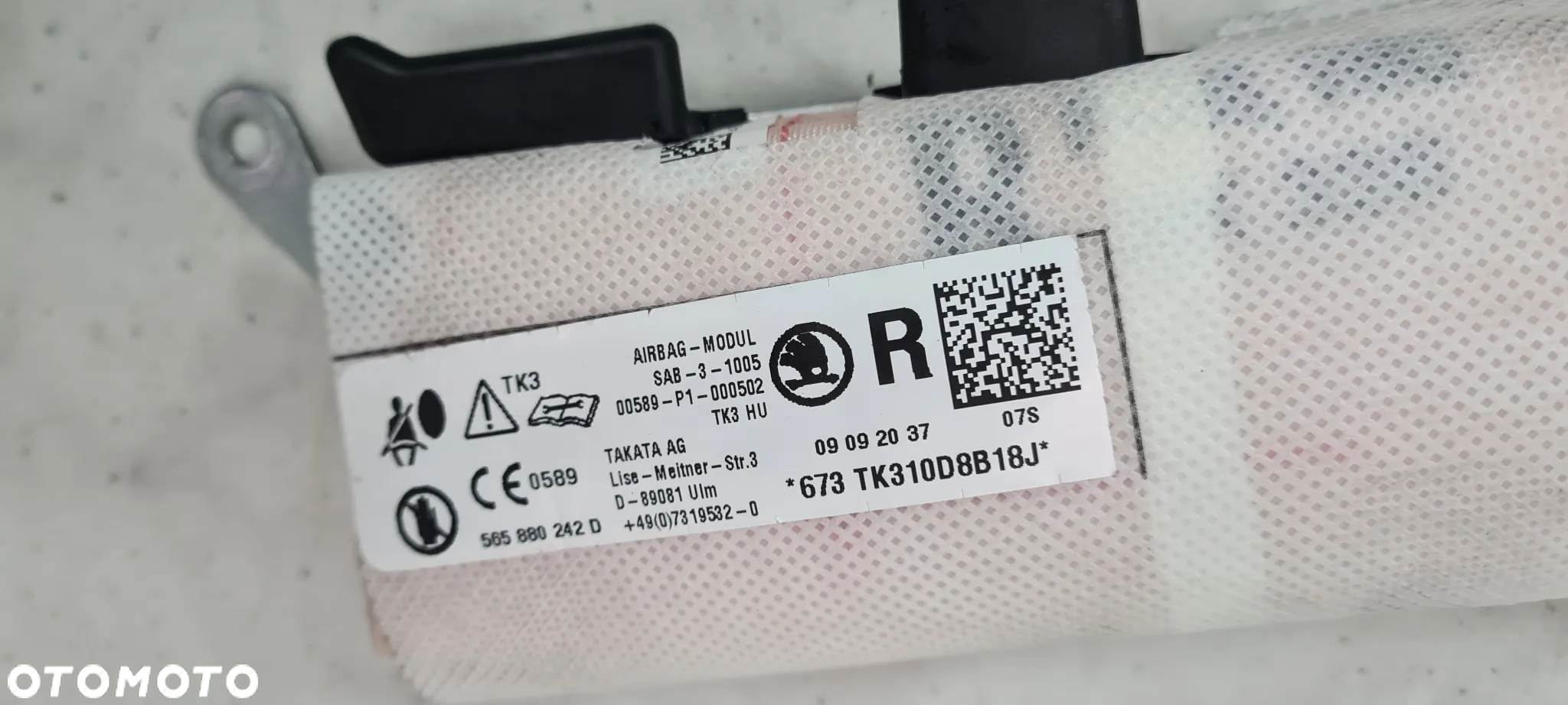 SKODA KODIAQ PODUSZKA FOTELA  PRAWA 565880242D - 7