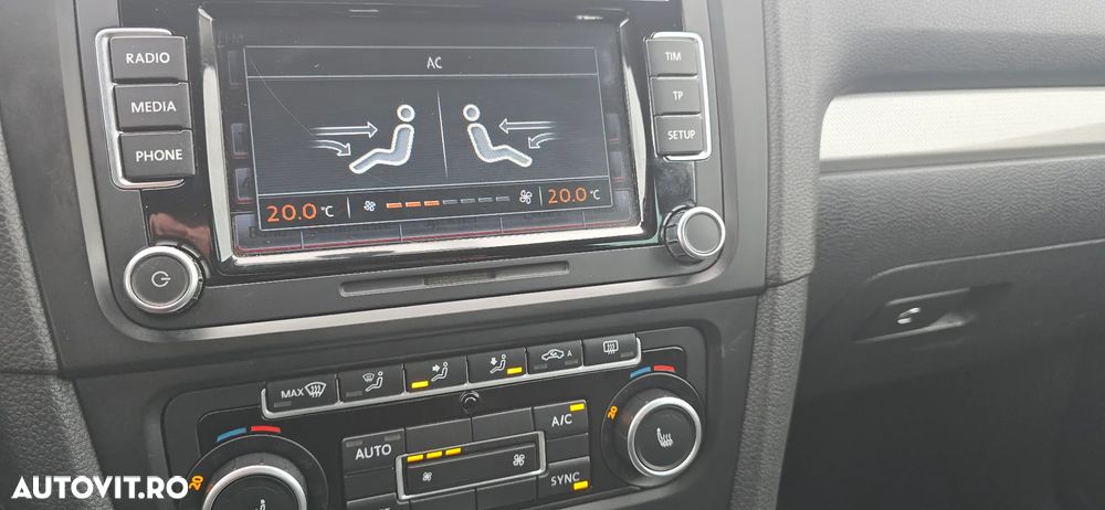 Volkswagen Golf 1.4 TSI DSG MATCH - 22