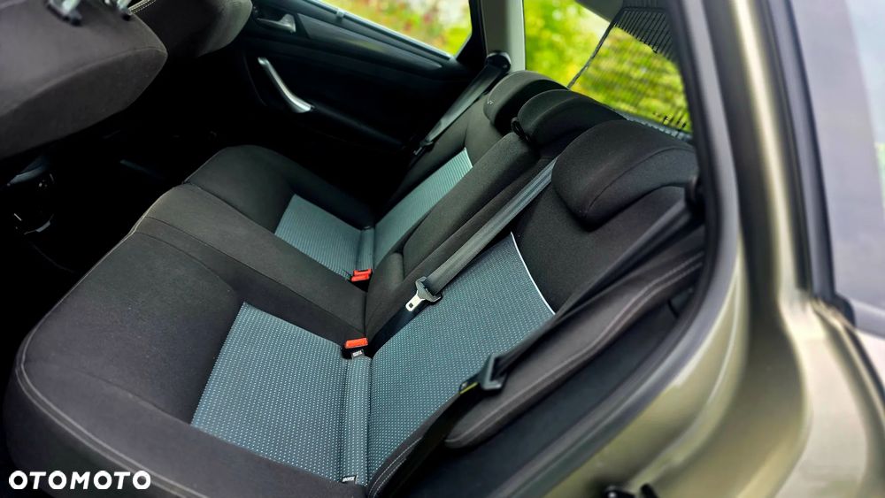 Ford Mondeo - 7