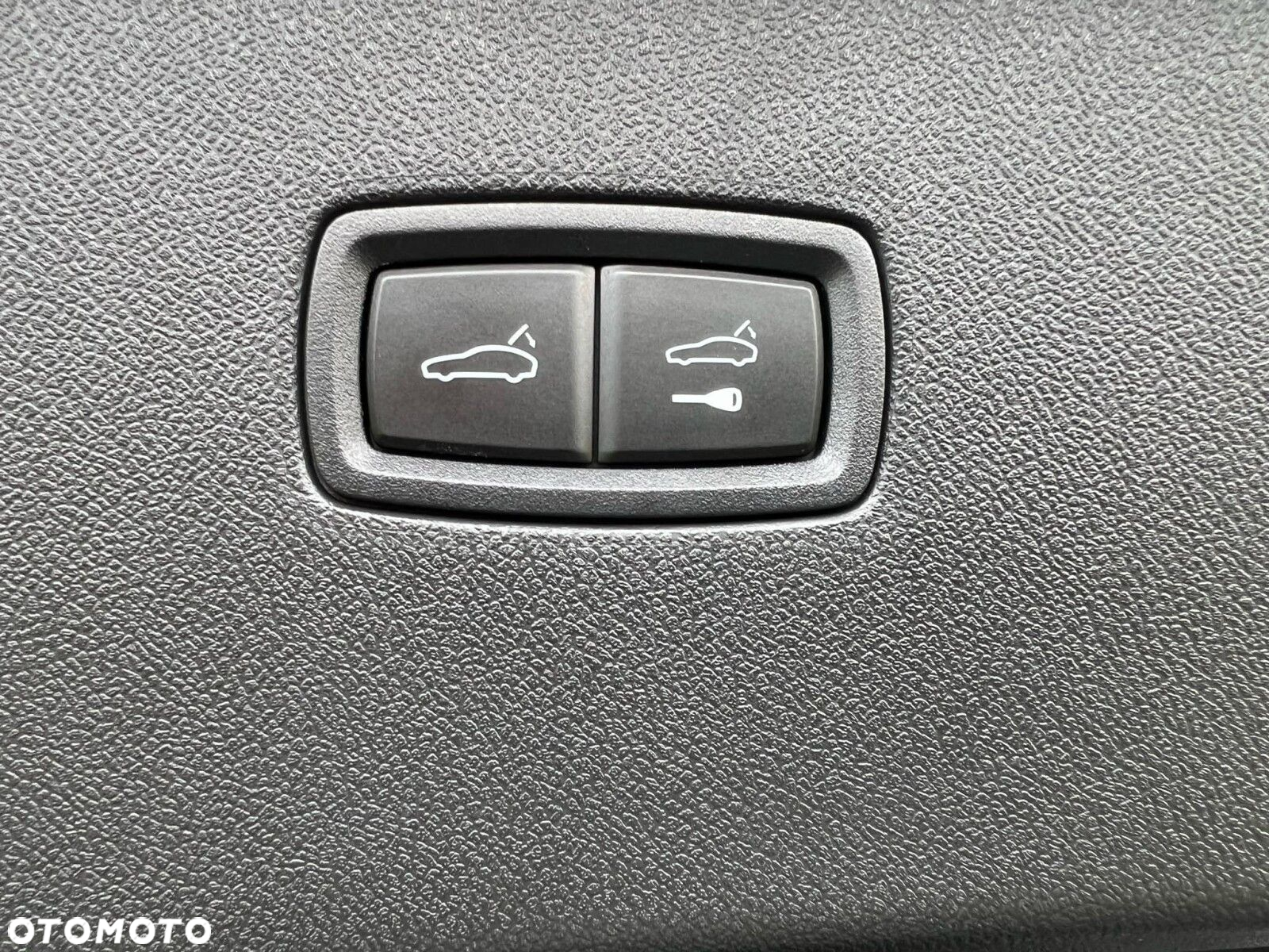 Porsche Cayenne - 39