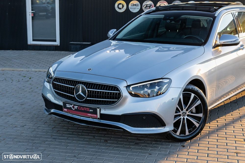 Mercedes-Benz E 300 de Avantgarde 4Matic - 4