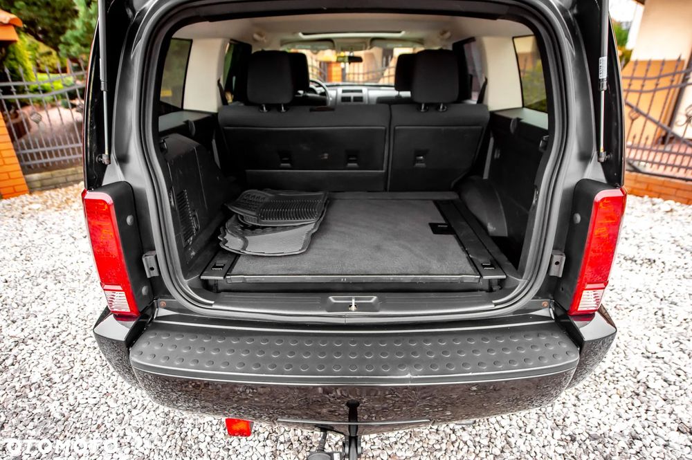 Dodge Nitro 3.7 V6 SLT - 14