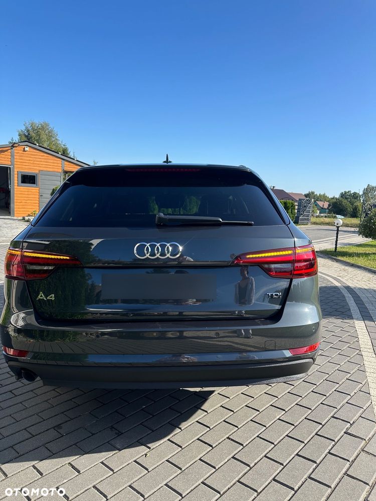 Audi A4 Avant 2.0 TDI DPF S line Sportpaket - 7