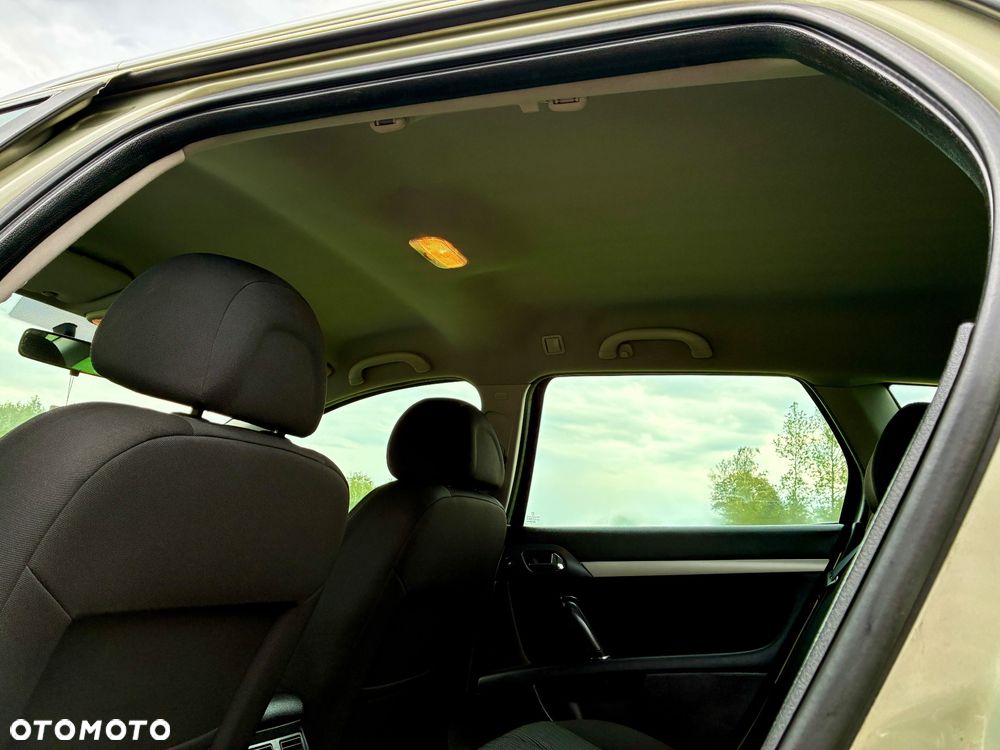 Peugeot 407 1.8 ST Komfort - 22