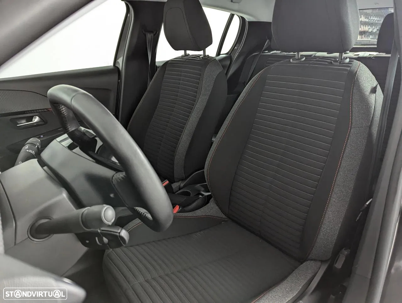 Peugeot 208 1.2 PureTech Active Pack - 16