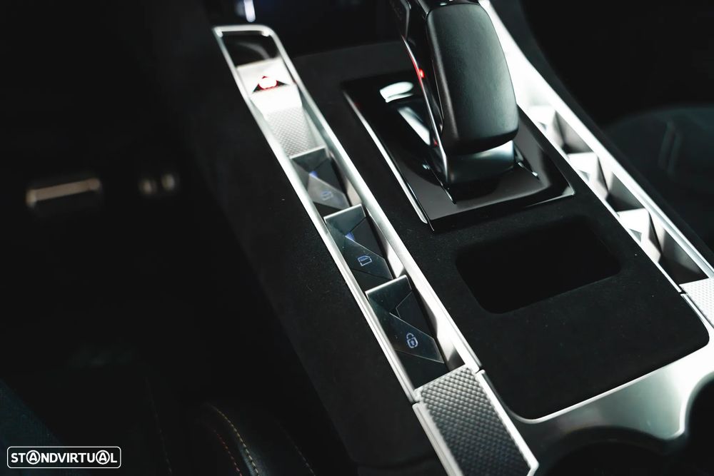 DS DS7 225 Performance Line + - 45