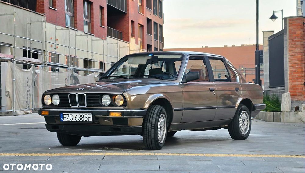 BMW Seria 3 - 1