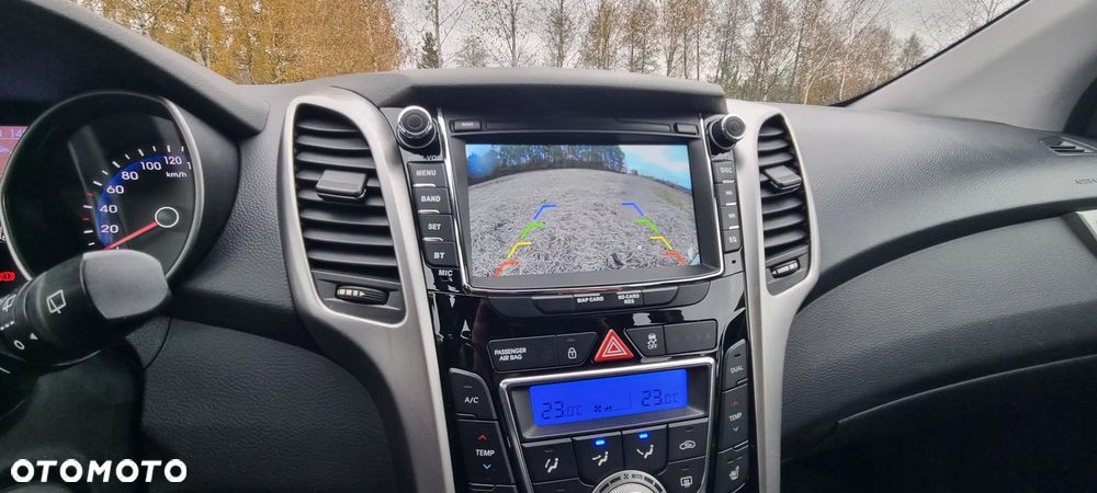 Hyundai i30 1.4 Passion Plus - 29