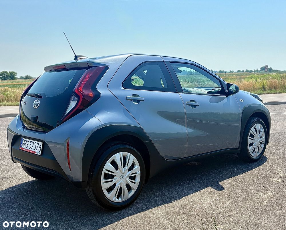 Toyota Aygo x - 5
