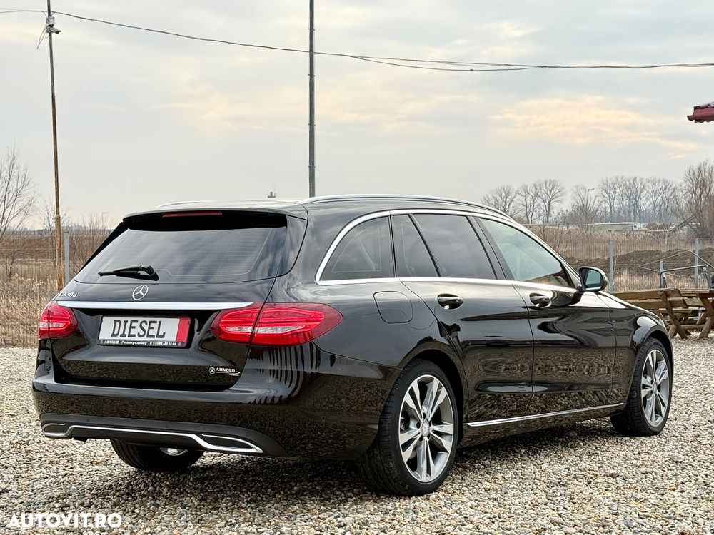 Mercedes-Benz C 220 (BlueTEC) d T 7G-TRONIC Avantgarde - 4