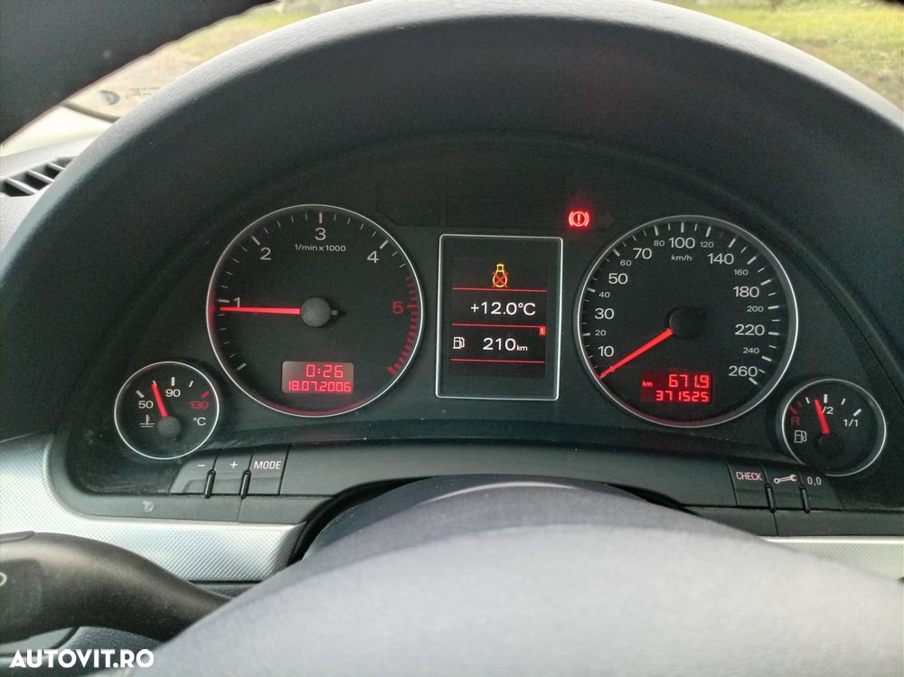 Audi A4 Avant 1.9 TDI - 8