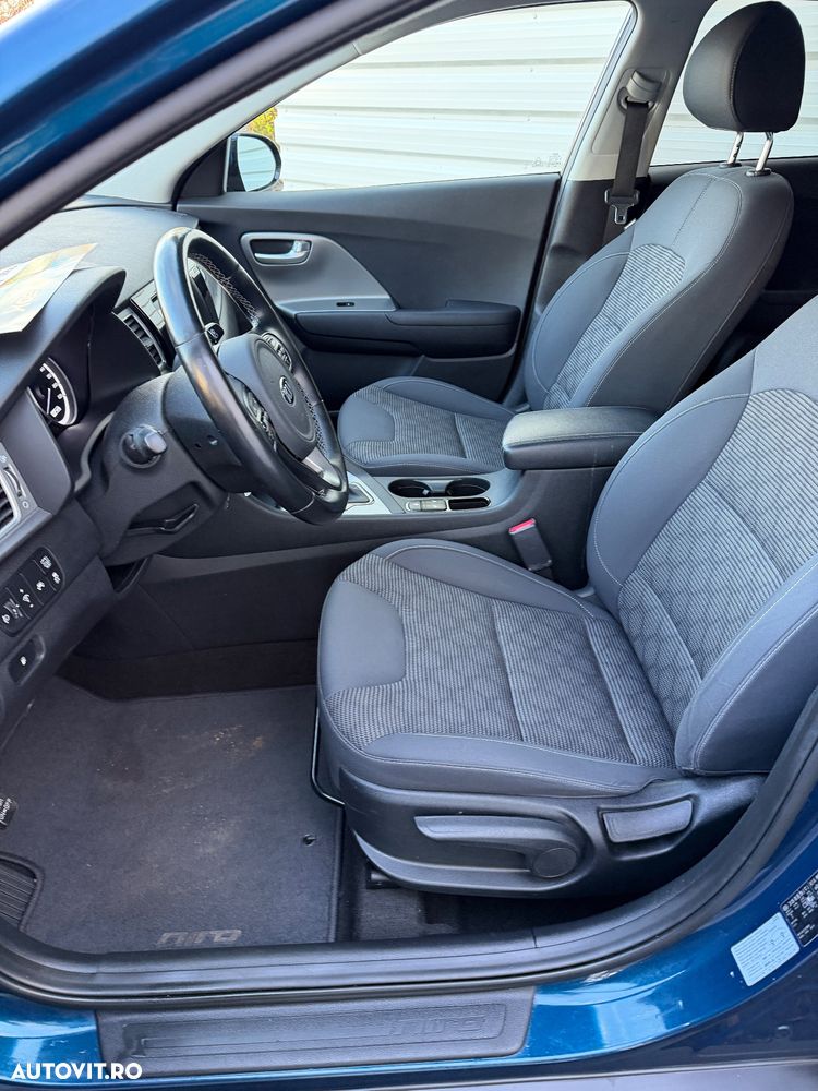 Kia Niro 1.6 GDI 2WD Aut. Vision - 19