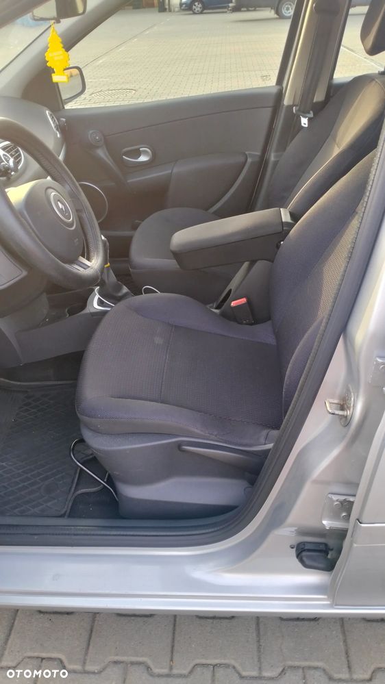 Renault Clio 1.2 TCE Authentique - 7