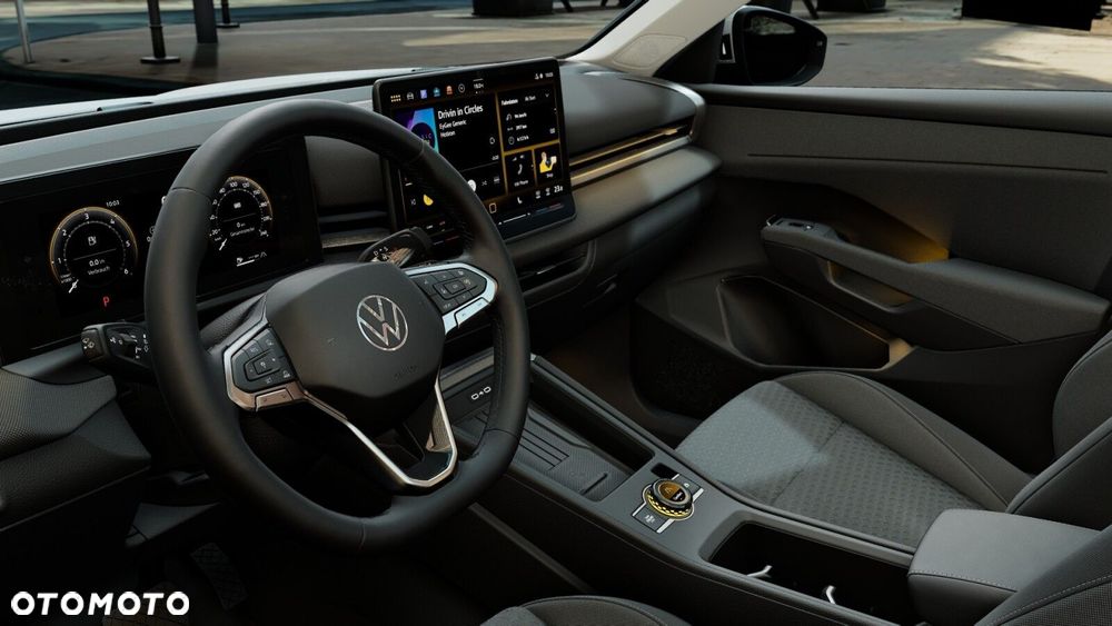 Volkswagen T-Roc - 7